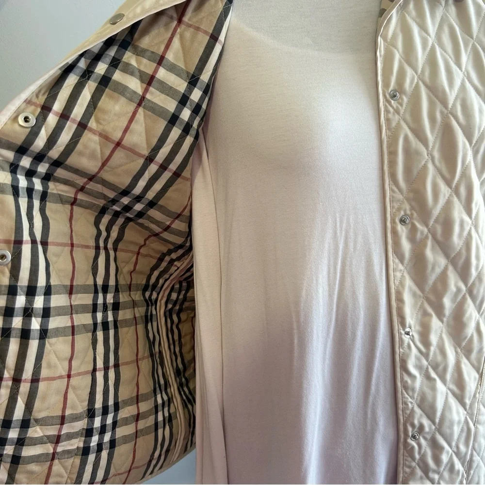 BURBERRY LONDON Diamond Quilted Coat - Picture 2 of 10